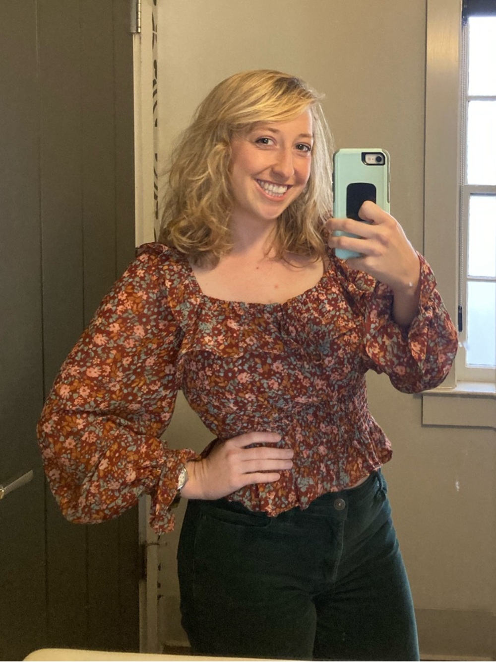 Floral Ruffle Blouse - Picture 3 of 5